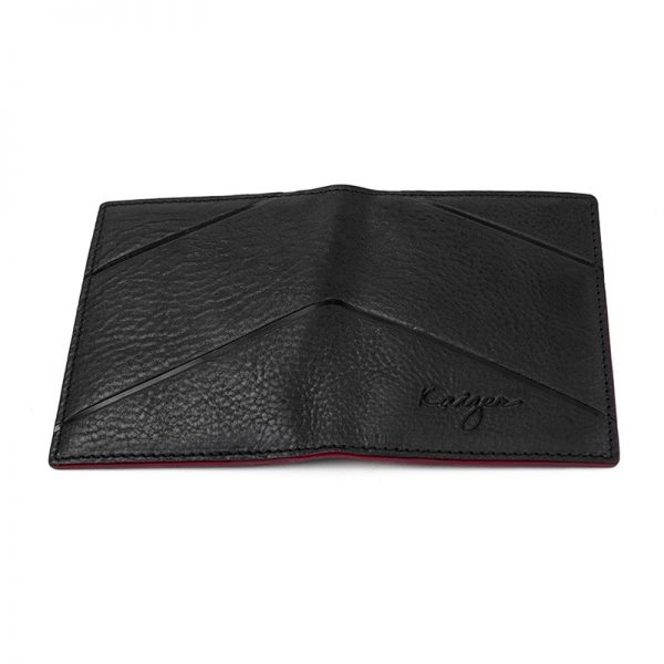 Buy Men’s Urban Leather Wallet In UAE