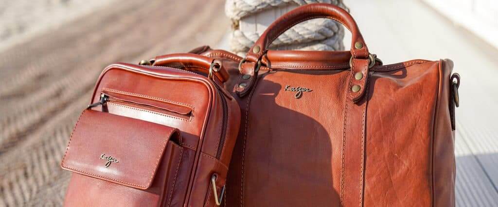 sustainable travel bags
