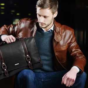bag for men | Kaizer Leather | Leather Handbags | Leather Office Bags | Premium Leather | Italian Leather | Premium quality leather | Dubai